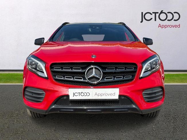 MERCEDES-BENZ Gla Photo 8