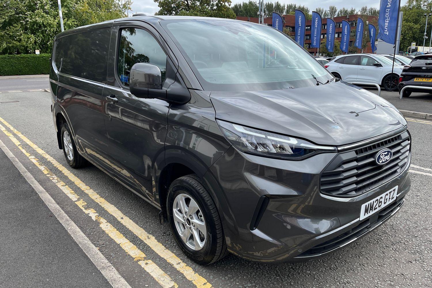 Ford TRANSIT CUSTOM Photo 28