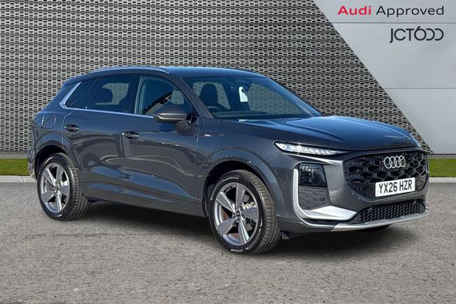Audi Q3 Photo 1