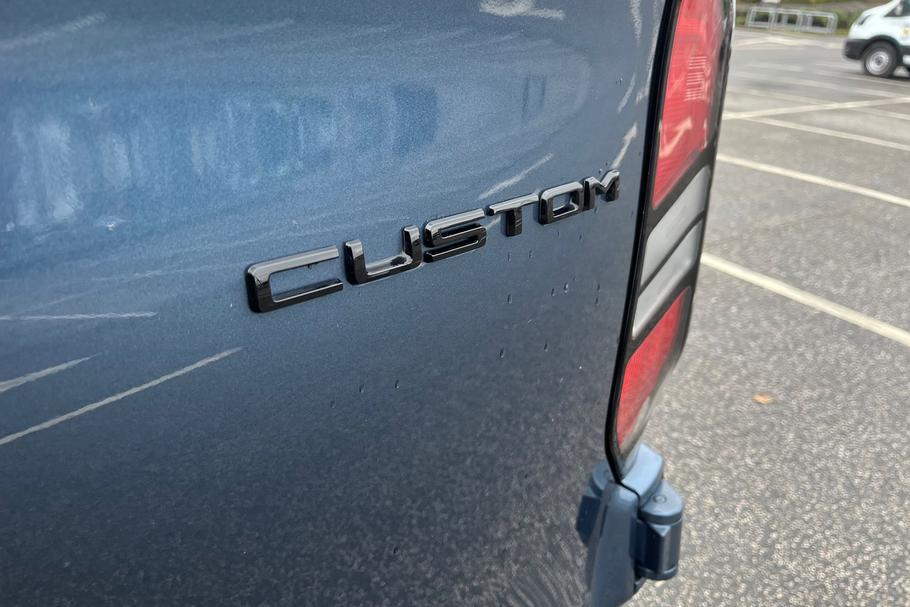 Used Ford TRANSIT CUSTOM 17