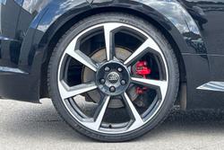 AUDI Tt Rs Photo 5