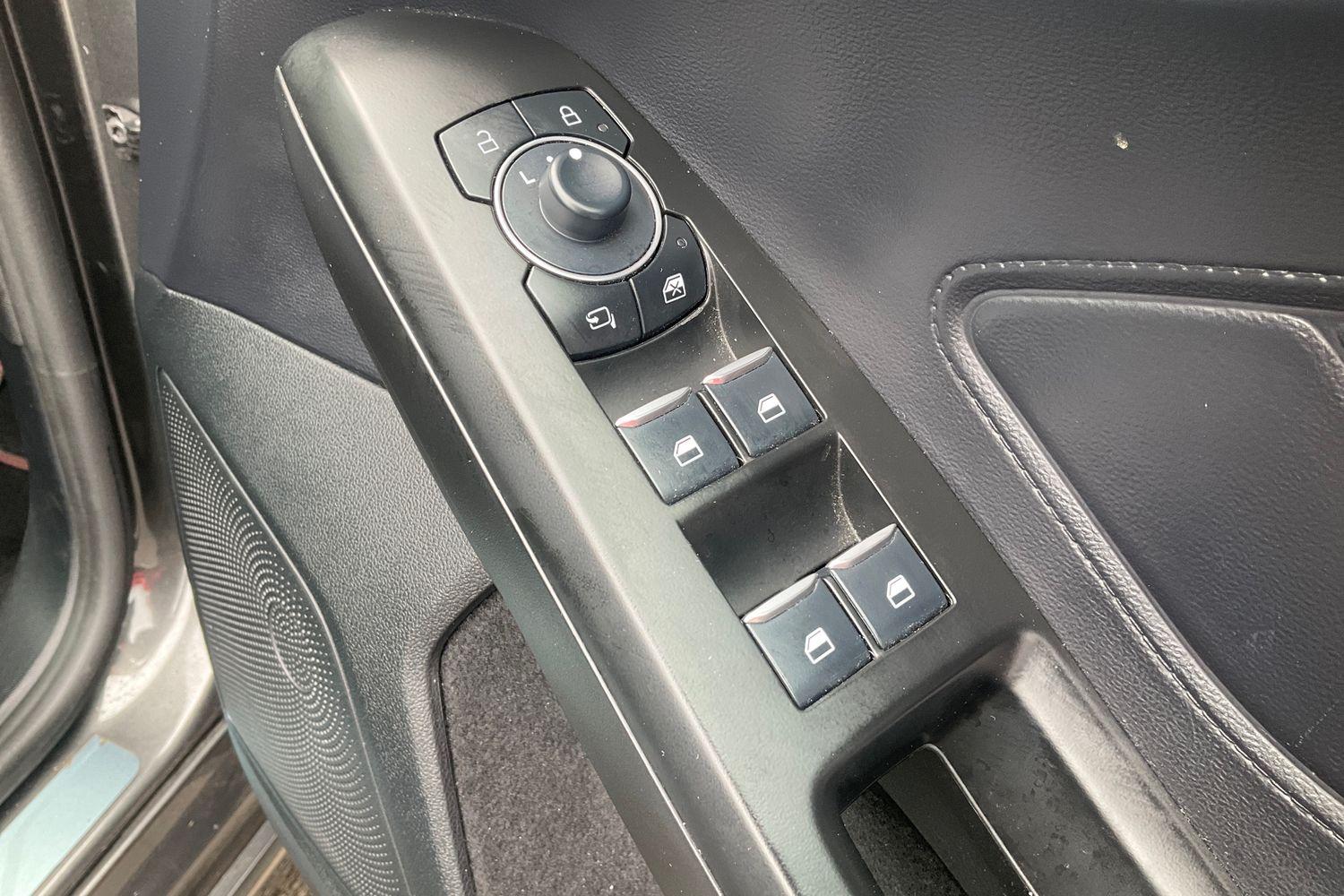 Ford FOCUS Photo 15