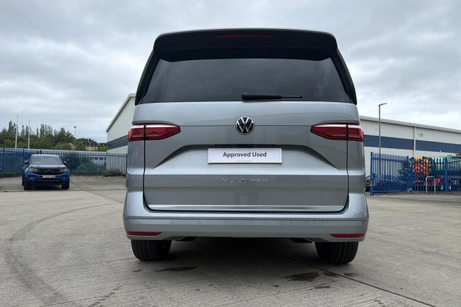 VOLKSWAGEN Multivan Photo 26
