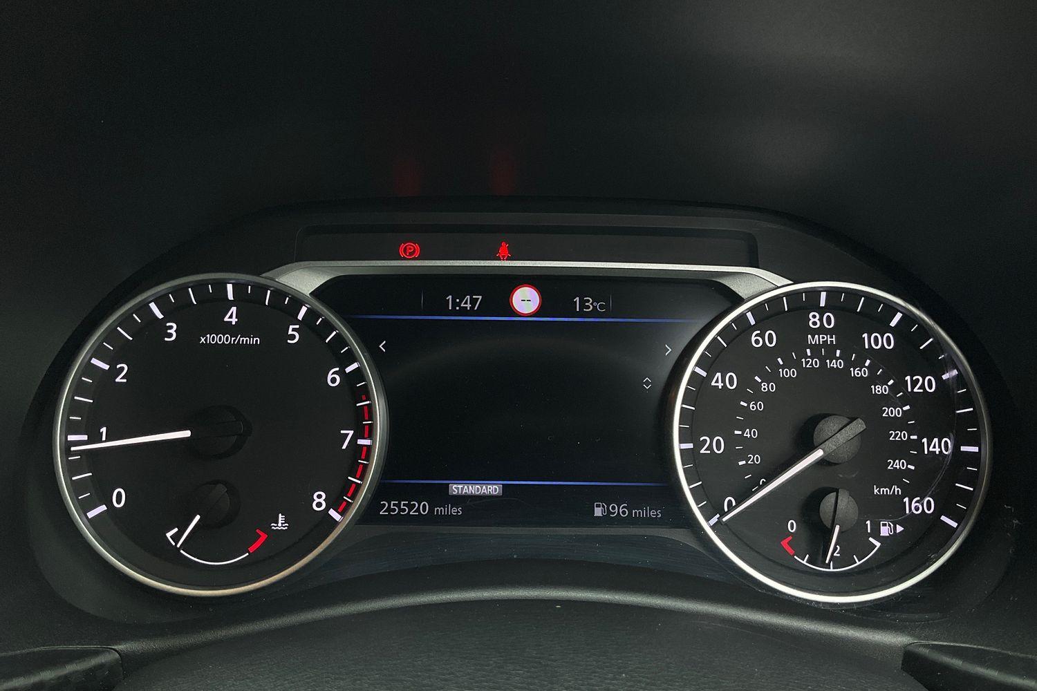 Nissan JUKE Photo 12