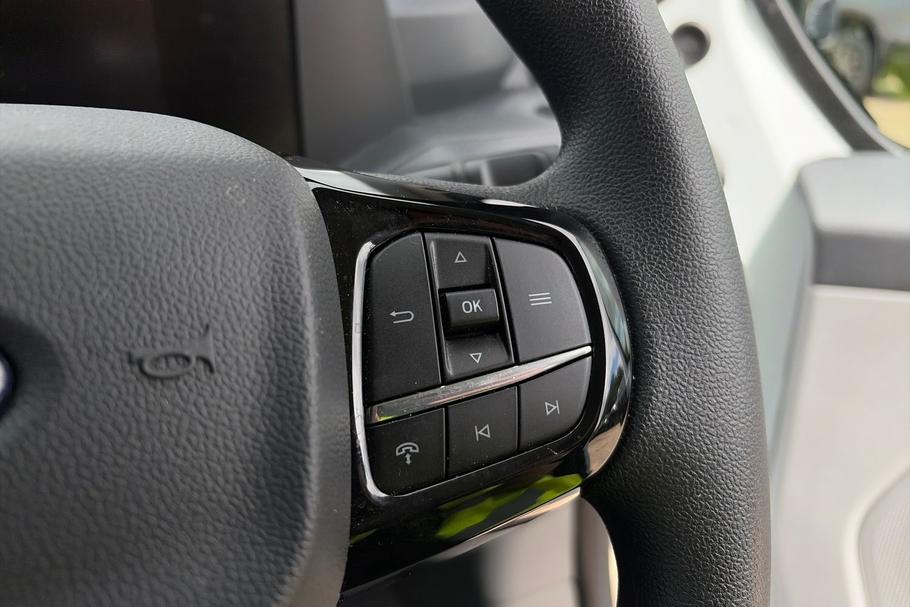 Used Ford TRANSIT CUSTOM EA75HGP 18