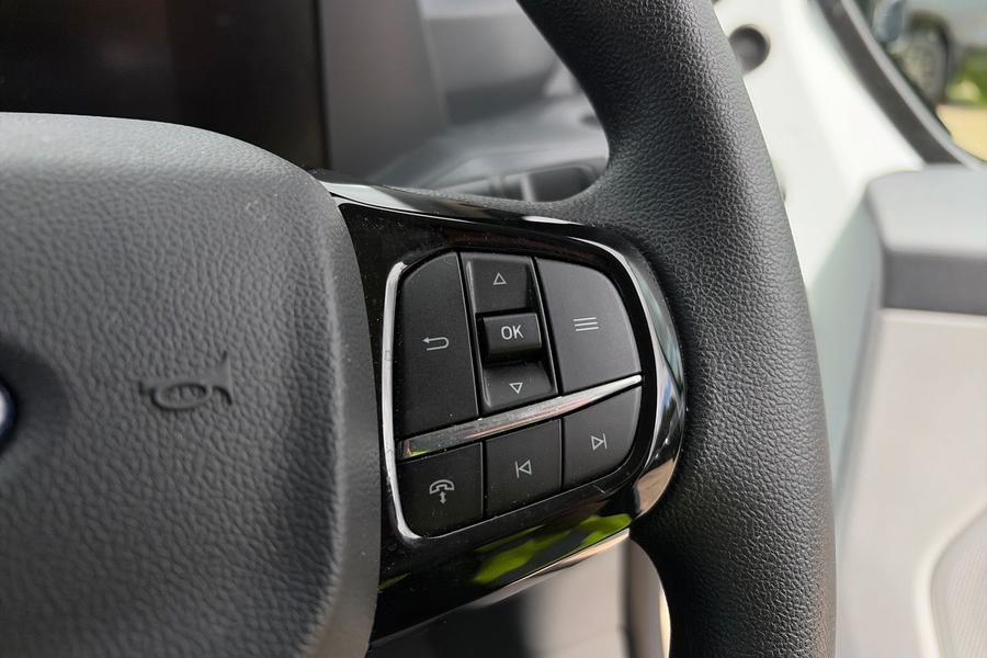 Ford TRANSIT CUSTOM Photo autoimg-7c172a3a2b2a000e34e96d58550346fac69911d6.jpg