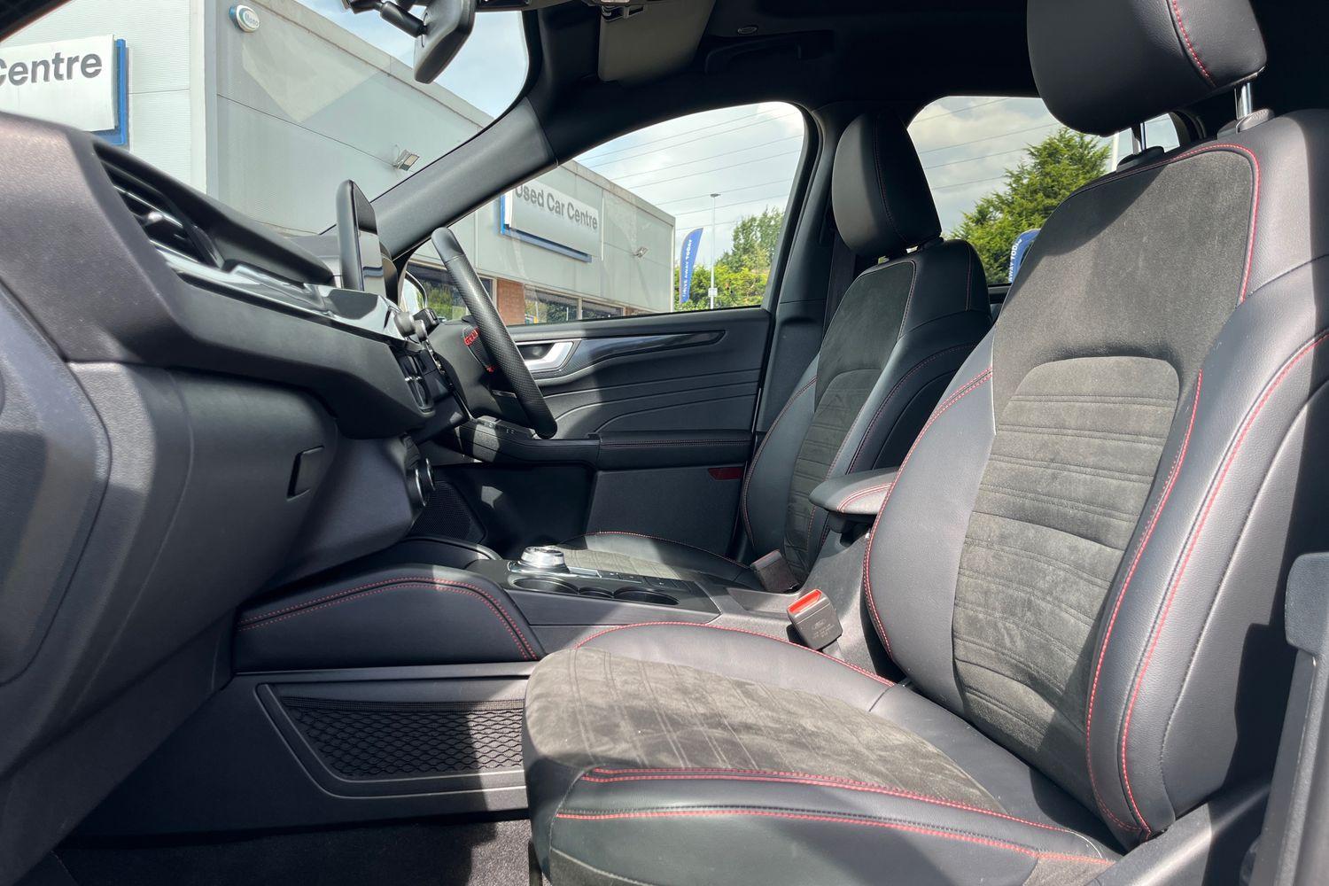 Ford Kuga Photo 18