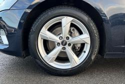 AUDI A6 Saloon Photo 5
