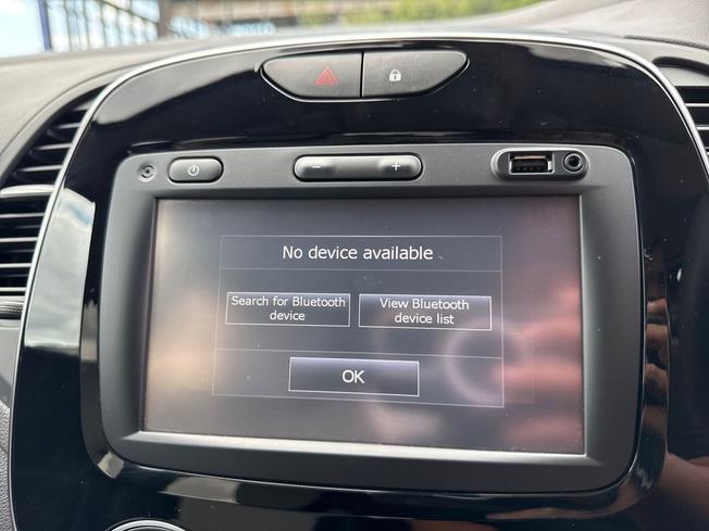 RENAULT Captur Photo 36