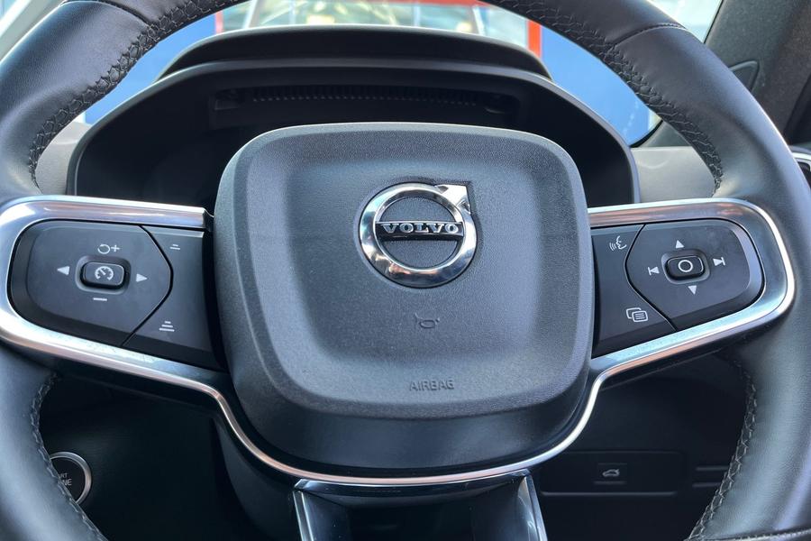 Volvo XC40 Photo autoimg-7c1ddbffa77ca47a112389c5f1fed8d90ecd5986.jpg