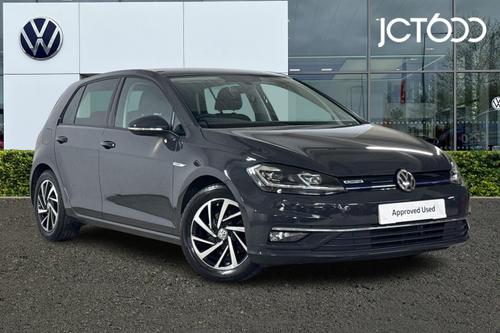 VOLKSWAGEN Golf 1.5 TSI EVO Match Edition Hatchback 5dr Petrol Manual Euro 6 (s/s) (130 ps)