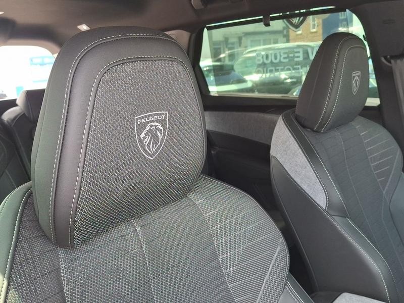 Used Peugeot 5008 KW25UHP 34