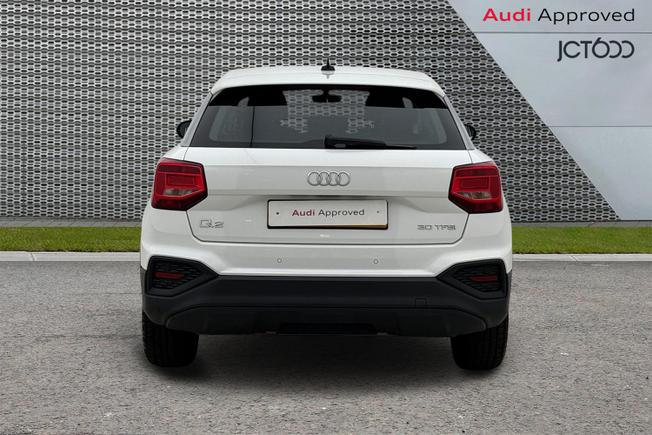 AUDI Q2 Photo 7