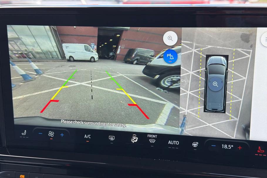 Used Ford TOURNEO CUSTOM 31