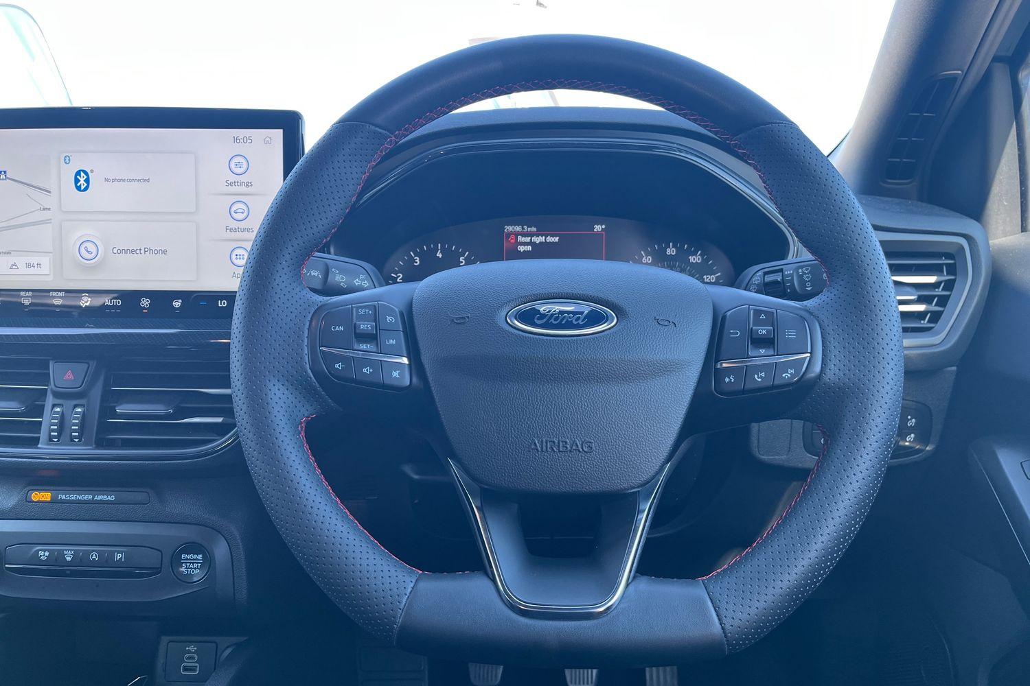 Ford FOCUS Photo 11