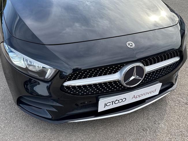 MERCEDES-BENZ A Class Photo 30