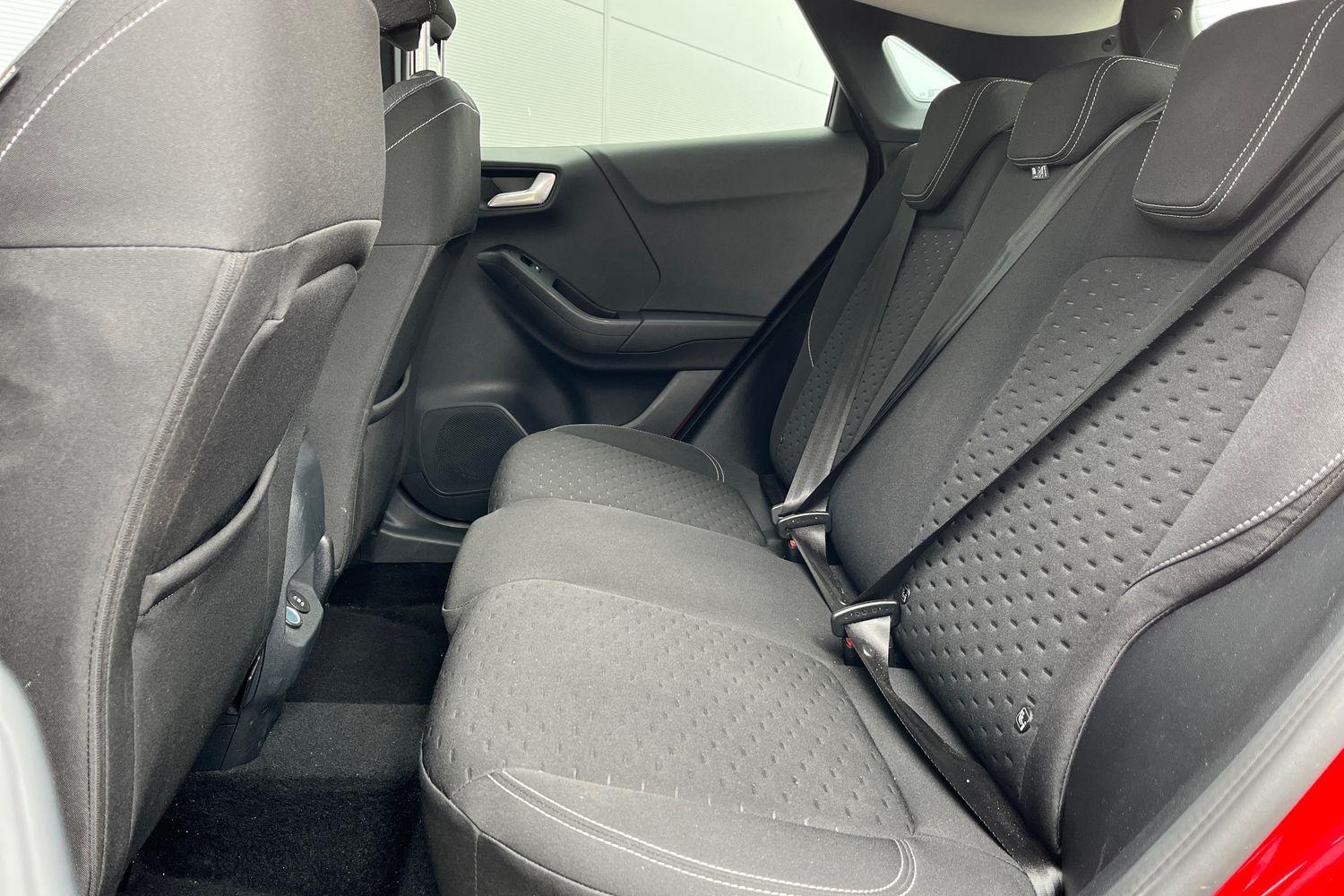 Ford PUMA Photo 19