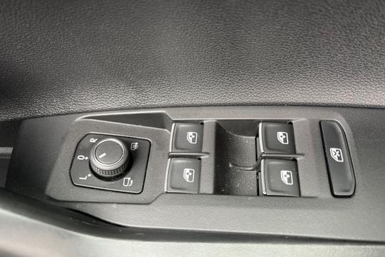 Volkswagen Polo Photo autoimg-7c483bb117caf4f009881d085e3fc51ab746d699.jpg