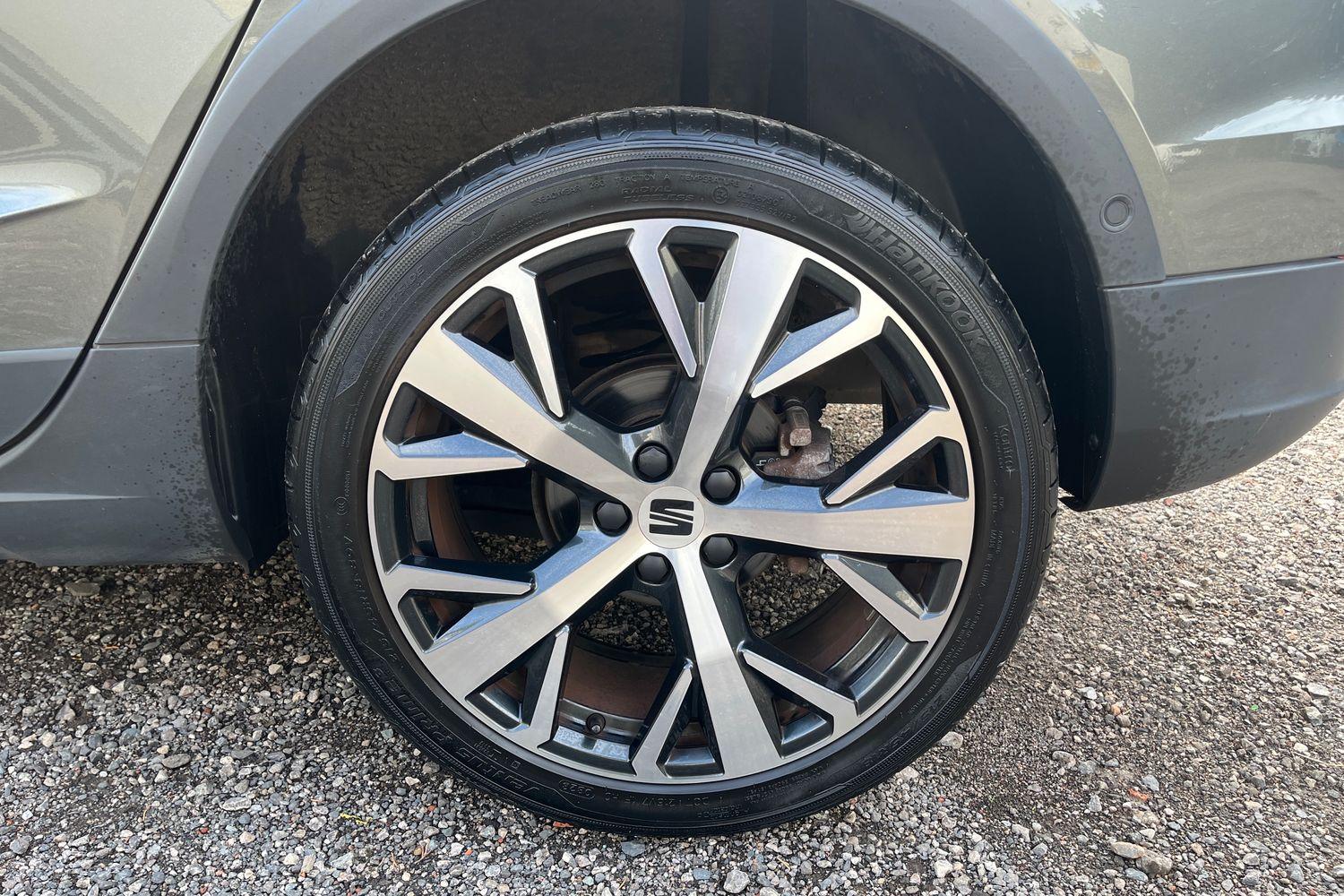 SEAT ARONA Photo 37