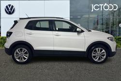 VOLKSWAGEN T-Cross Photo 4