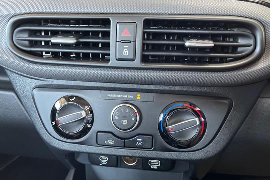 Hyundai i10 Photo autoimg-7c4b9d05e13ba544352cdf091e95ac8cd819a953.jpg