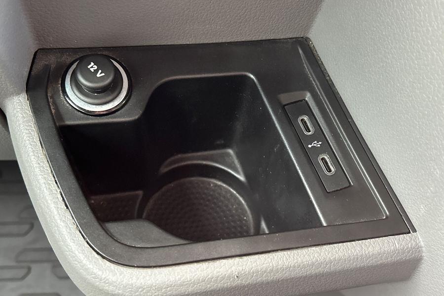 Volkswagen TRANSPORTER Photo autoimg-7c4dc5cd5f9e30ad7df4d65d367eefae49dca13d.jpg