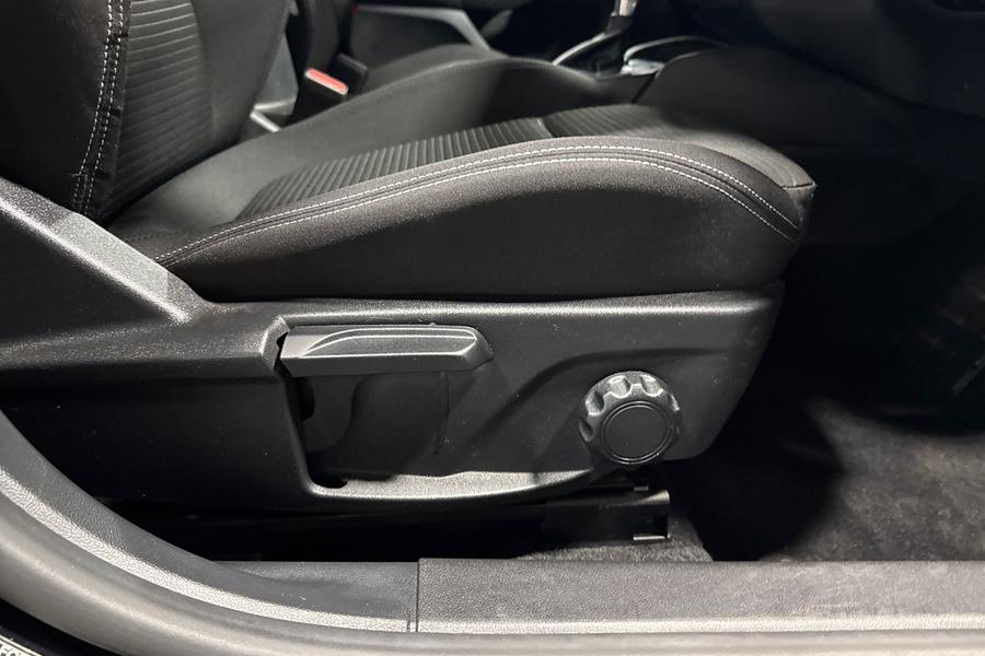Ford FOCUS Photo autoimg-7c50f005242b630abf1537ed10b21cd91dcc21ea.jpg