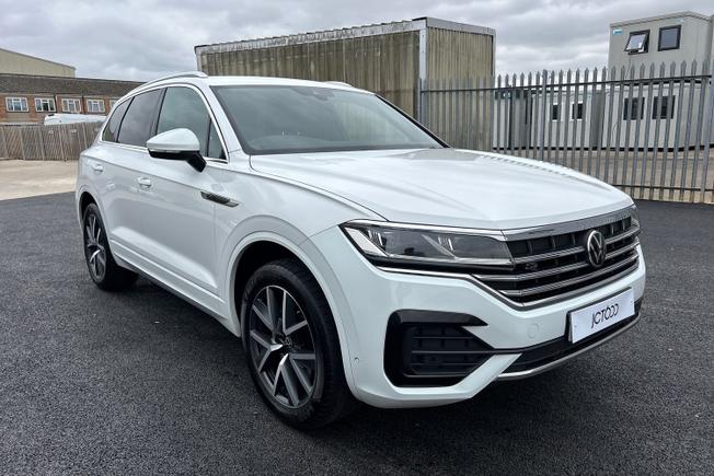 VOLKSWAGEN Touareg Photo 21