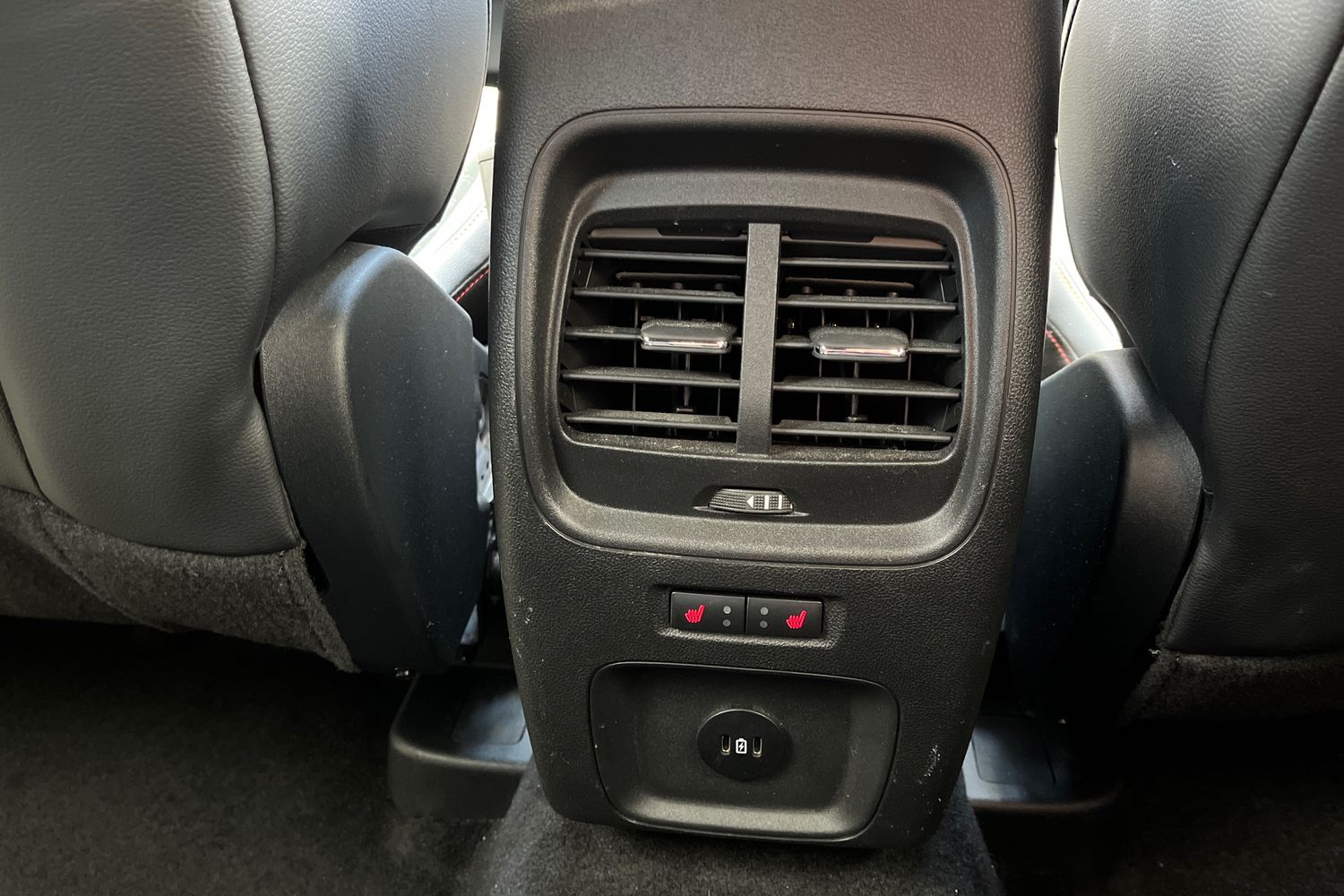 Ford KUGA Photo 23