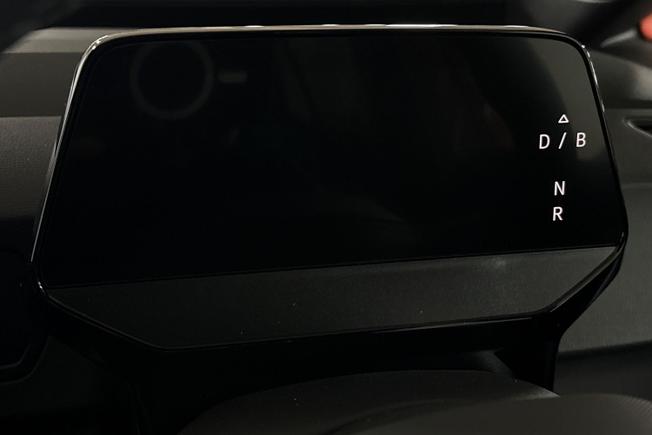 VOLKSWAGEN ID.3 Photo 15