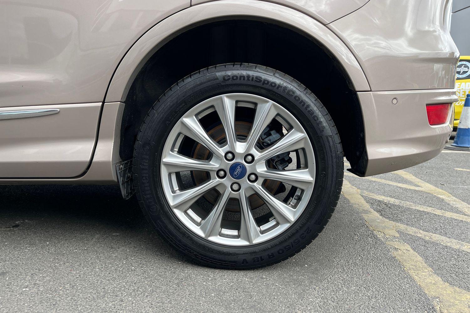 Ford KUGA Photo 7