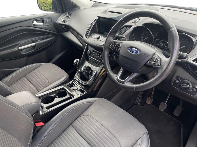 FORD Kuga Photo 6