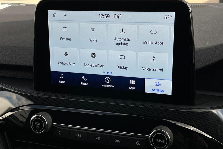 Ford Kuga Photo autoimg-7c5ff98f5bf46b26e906b9584ac3e9143aa662e0.jpg