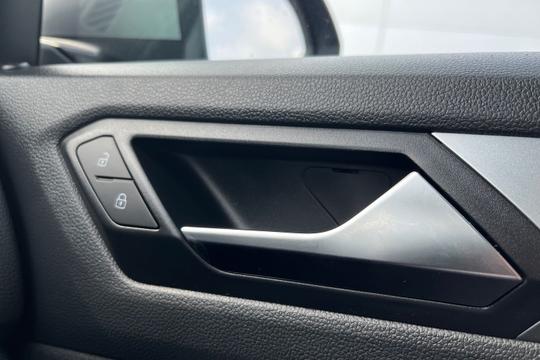Volkswagen T-roc Photo autoimg-7c612f2e293f4c1c237df60f54c237104d47f27e.jpg