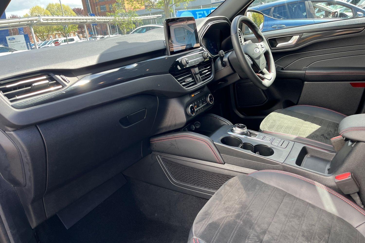 Ford Kuga Photo 17