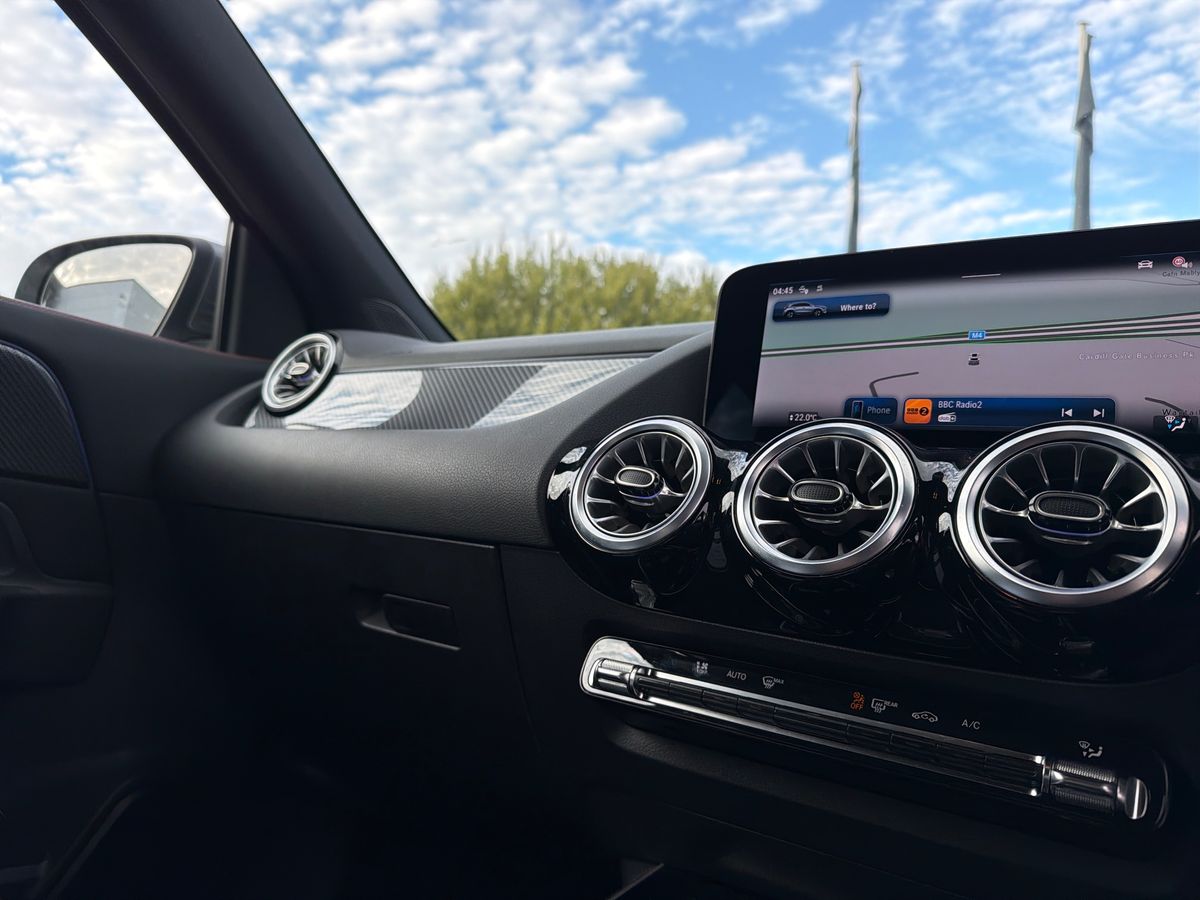 2024 Mercedes-Benz GLA