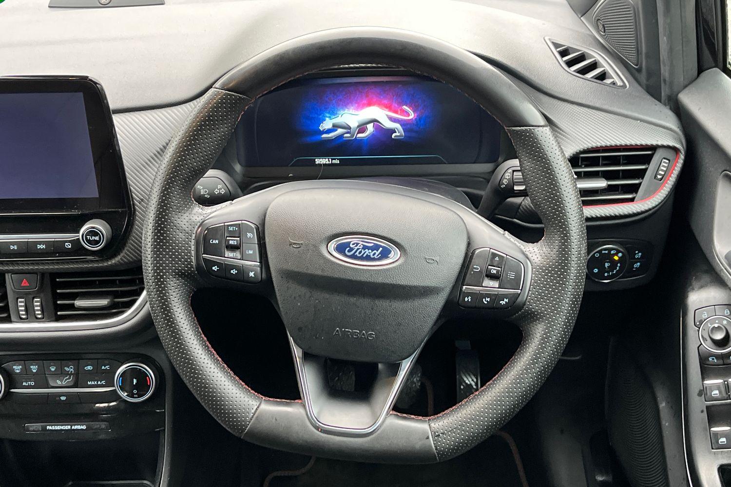 Ford PUMA Photo 11