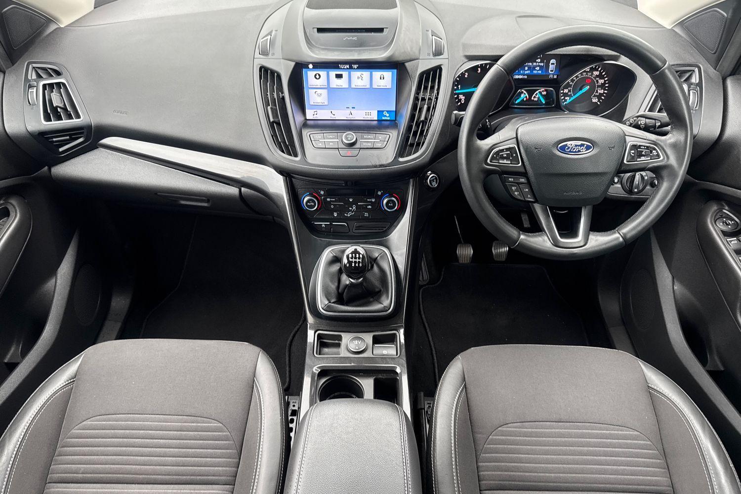 Ford KUGA Photo 9