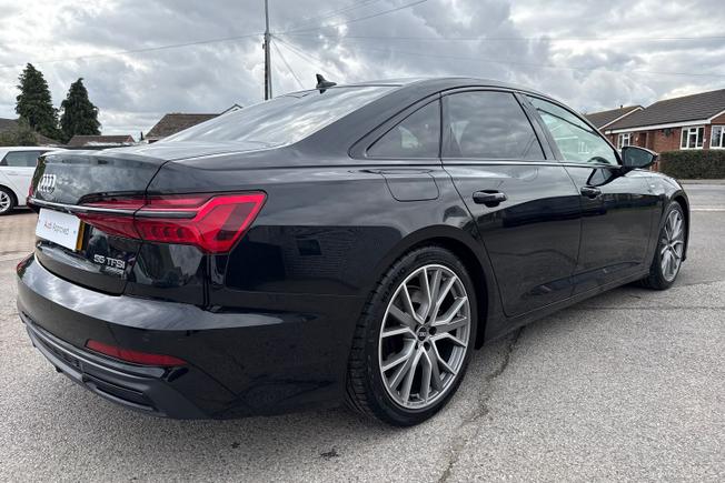 AUDI A6 Saloon Photo 30