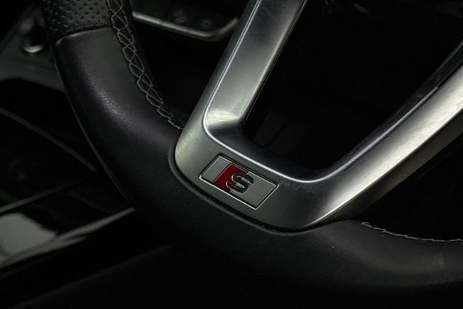 AUDI Q5 Photo 24