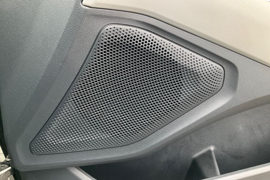 Ford Capri Photo autoimg-7c72beeb298e9dc9d370cb96c890fd68049815e0.jpg