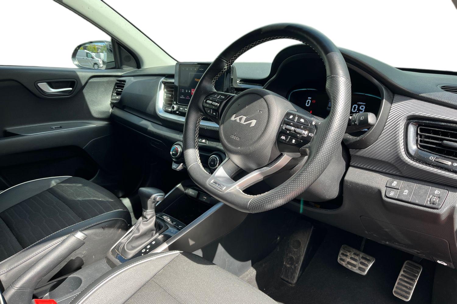 Kia STONIC Photo 8