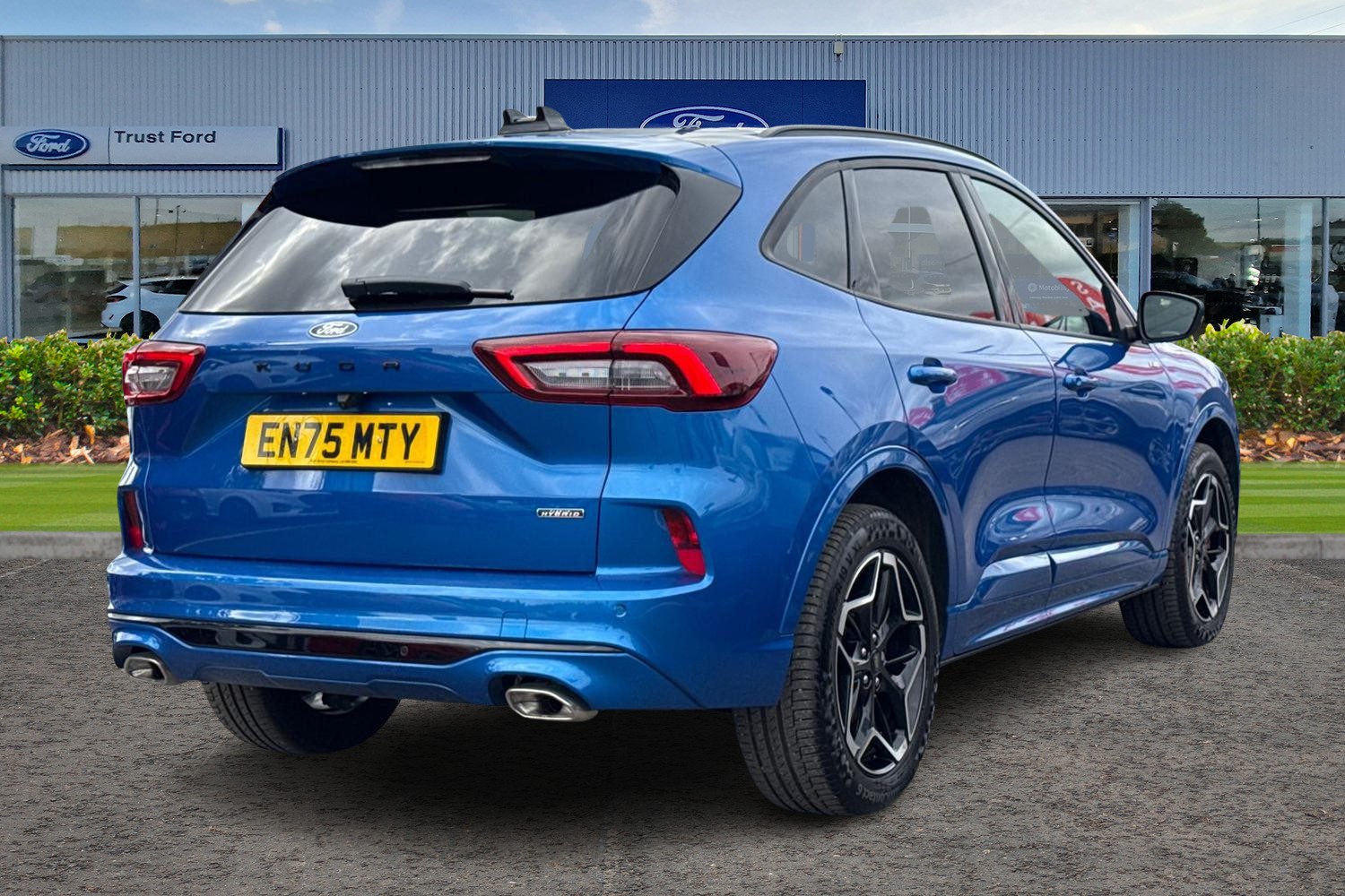 Ford KUGA Photo 3
