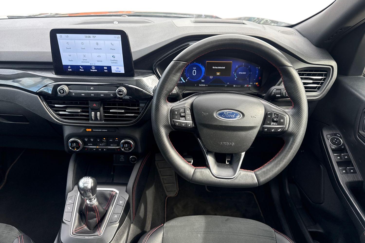 Ford KUGA Photo 10