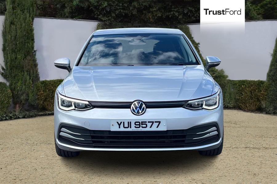 Volkswagen GOLF Photo autoimg-7c75cad606b8186a46314daeeb3c3905888e6e20.jpg