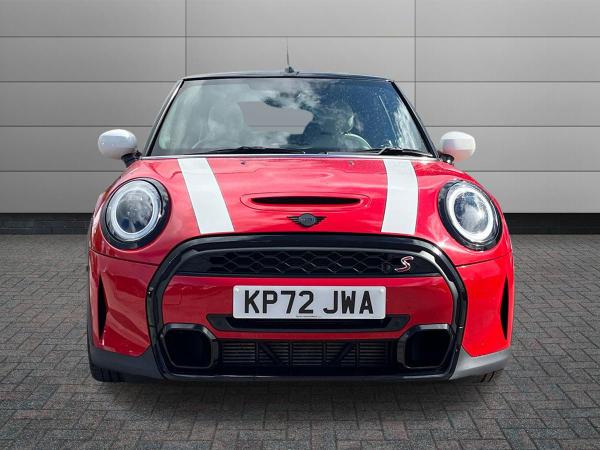 MINI Convertible Photo autoimg-7c75cd047bbc78682fb5733ec9510602d1025e29.jpg
