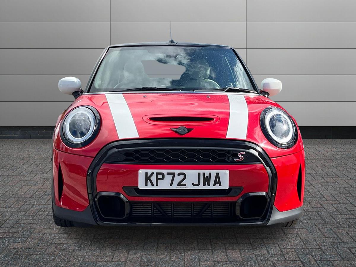 MINI Convertible Photo 7