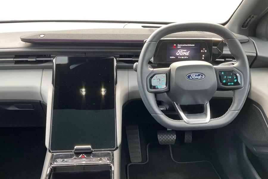 Ford Explorer Photo autoimg-7c8429dd855b3e4bb41024dc7a67cda16fd68b73.jpg