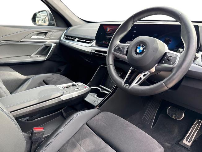 BMW X1 Photo 6