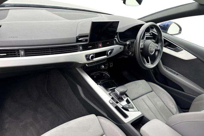 AUDI A4 Photo 2